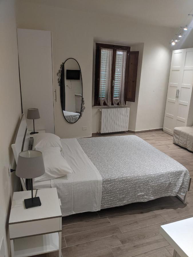 Apartment Nel Centro Della Citta Пістоя Екстер'єр фото